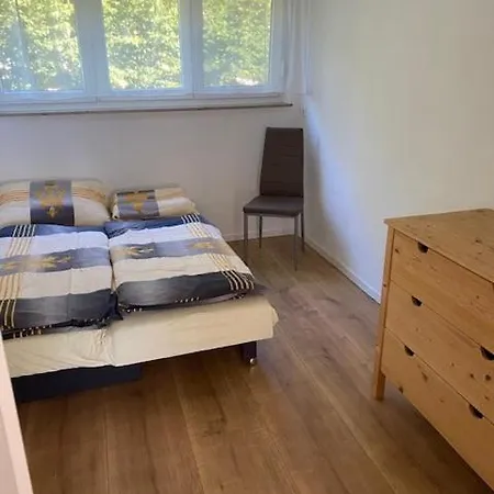 - Neu Renoviert&voll Ausgestattet, Moderne Mit Küche&balkon * Göppingen