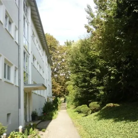 Apartamento - Neu Renoviert&voll Ausgestattet, Moderne Mit Küche&balkon *